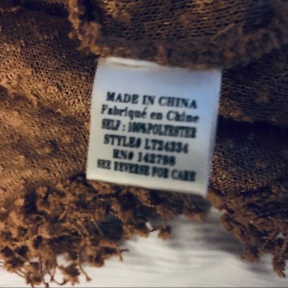 Loveriche crop carmel fuzzy teddy bear sweater - Picture 13 of 13